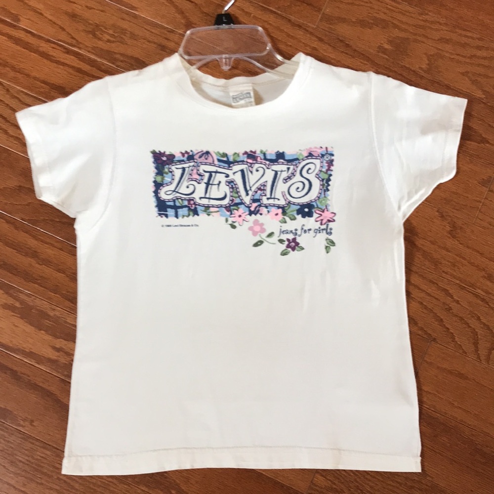 Levi’s vintage tee for girls Small Classic!